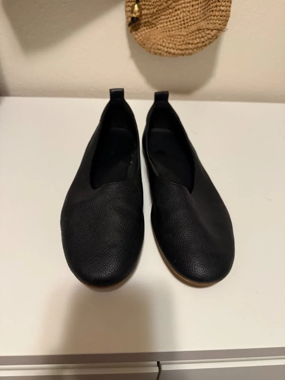 Everlane day glove flats